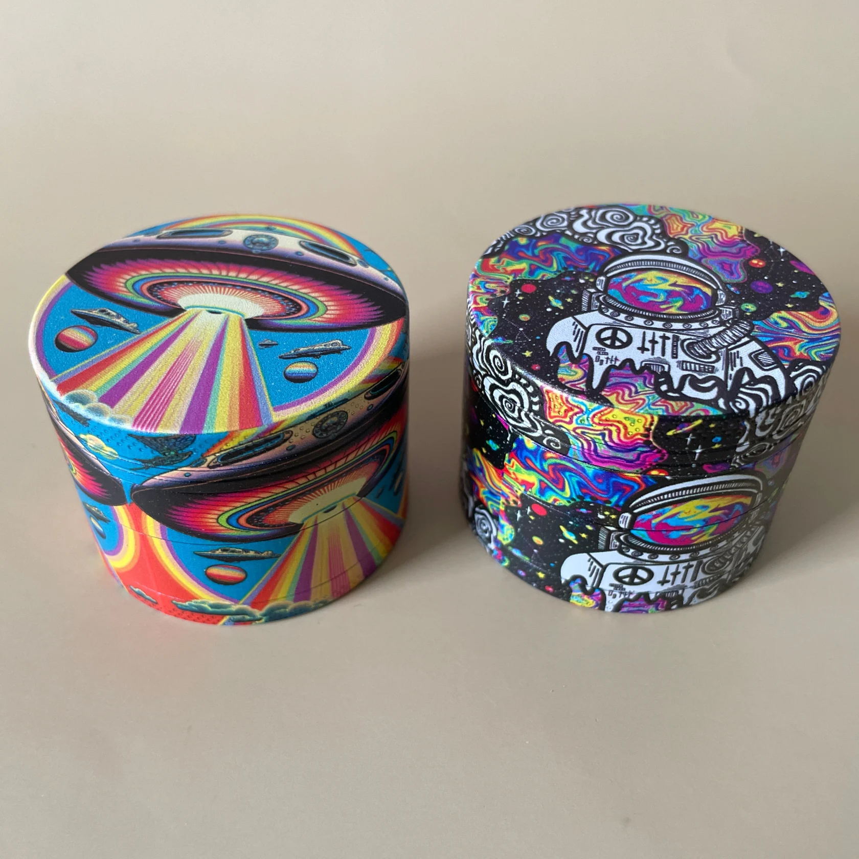 Spaceship and Astronaut Metal Herb Grinder 2inch/50mm - Image 6